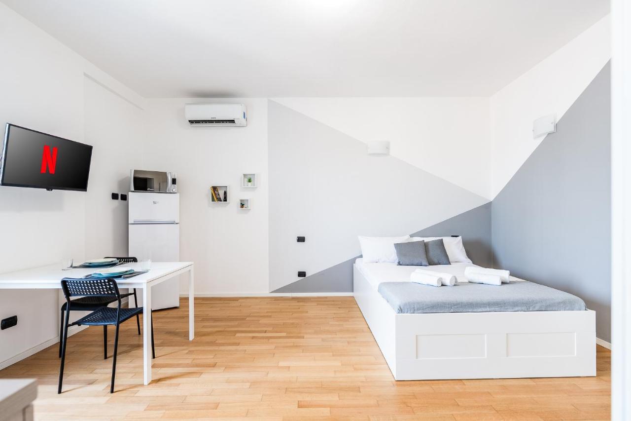 Appartamento Milano -Duomo 13 Min, Netflix E Wi-Fi Esterno foto